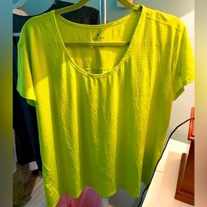 Athleta workout top -washed never worn